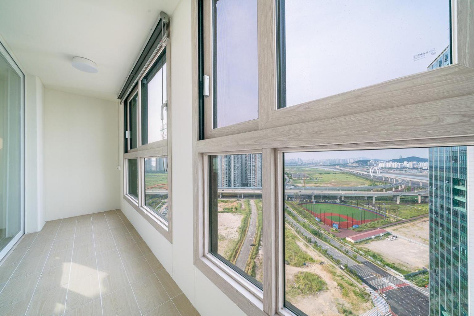 Urbanstay Songdo Moonlight Park อินชอน ภายนอก รูปภาพ